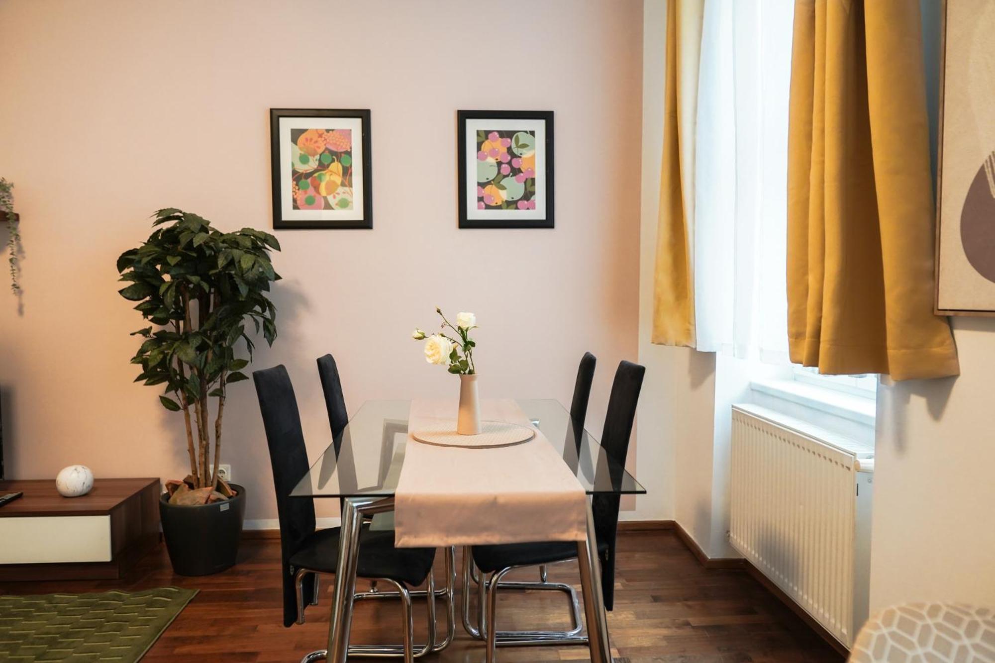 Margarete Family Stay Wien Exteriör bild